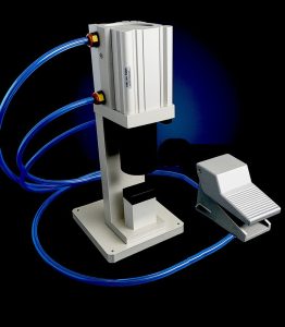 Credence cfs 1000 twist press dual capper